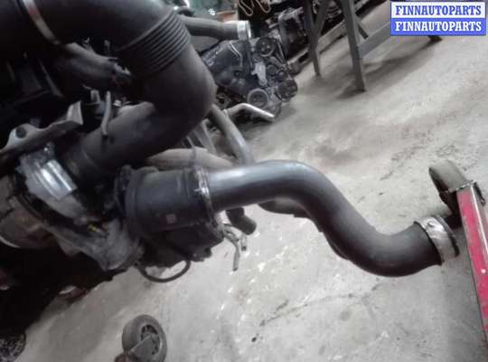 купить Патрубок интеркулера на Mercedes C C (W203) 2000-2004
