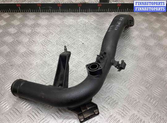 Патрубок интеркулера VG2751249 на Volkswagen Passat Passat B5 (3B) 1996-2000