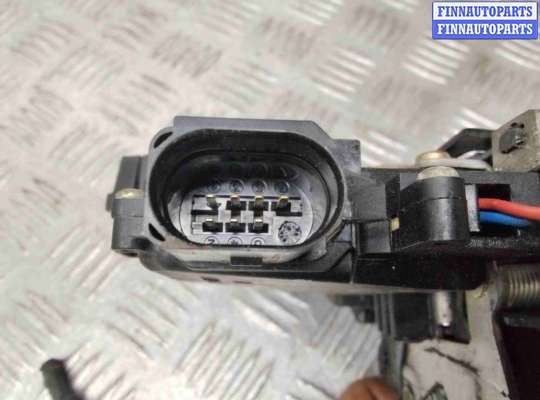 купить Замок двери передней правой на Audi A4 A4 B6 (8EC, 8E5) 2000-2004
