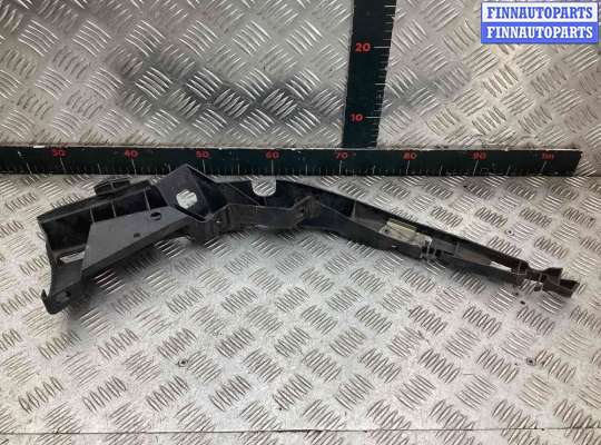 Кронштейн бампера на Volkswagen Passat B5 (3B)