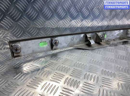 купить Накладка двери (крышки) багажника на Opel Astra Astra H 2004-2007