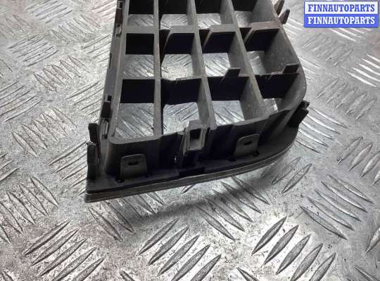 купить Заглушка (решетка) в бампер передний на Audi A6 A6 C5 (4B) 2001-2004 рестайлинг