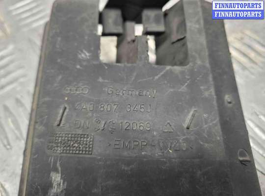 купить Заглушка (решетка) в бампер на Audi A6 A6 C4 (4A) 1994-1997