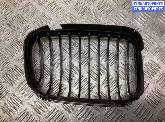 купить Решетка радиатора на BMW 3-Series 3-Series (E46) 2001-2005 рестайлинг
