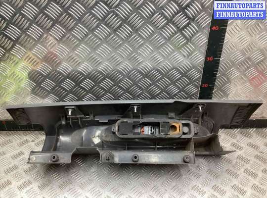 купить Фонарь задний левый на Opel Vivaro Vivaro A 2001-2014