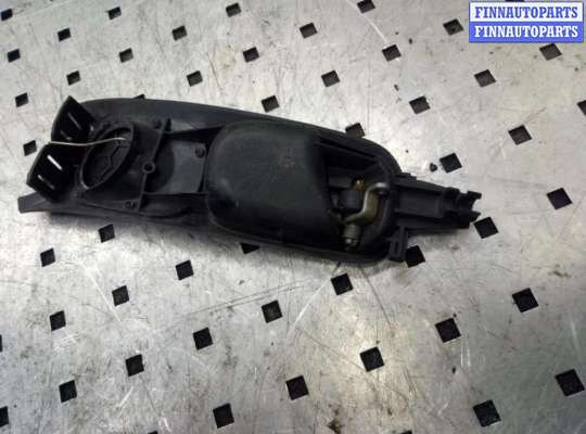 купить Ручка внутренняя передняя правая на Audi A4 A4 B5 (8D) 1994-1999