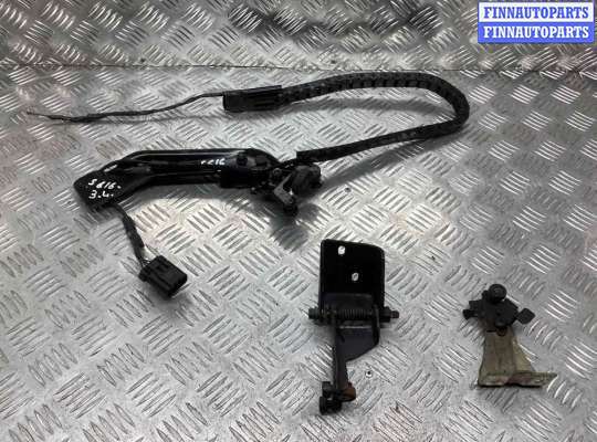 купить Ролик двери сдвижной на Chrysler Voyager Voyager IV (RG) 2001-2008