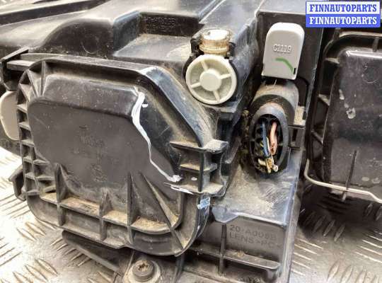 купить Фара правая на Audi A4 A4 B6 (8EC, 8E5) 2000-2004