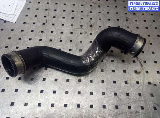 купить Патрубок интеркулера на Volkswagen Passat Passat B5+ (3B) 2000-2005 рестайлинг