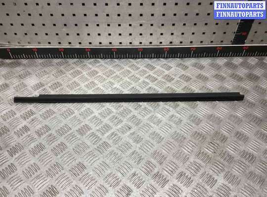 Молдинг стекла двери задней левой наружный FO2152837 на Ford Focus Focus I 2001-2005 рестайлинг