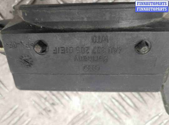 купить Ручка наружная передняя левая на Audi 80 80 B3 (89) 1986-1991