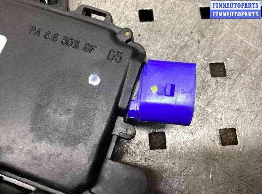 купить Замок двери передней правой на Volkswagen Polo Polo IV (9N) 2005-2009 рестайлинг