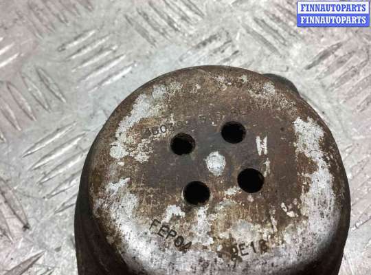 купить Подушка крепления КПП на Audi A6 A6 C5 (4B) 1997-2001