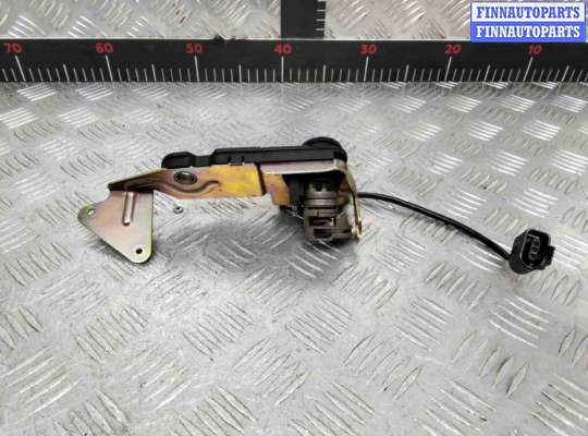 купить Личинка замка багажника на Volkswagen Passat Passat B5+ (3B) 2000-2005 рестайлинг