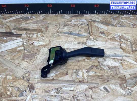 Подрулевой переключатель на Volkswagen Touran I (1T)