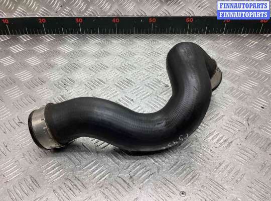 купить Патрубок интеркулера на Mercedes C C (W203) 2000-2004