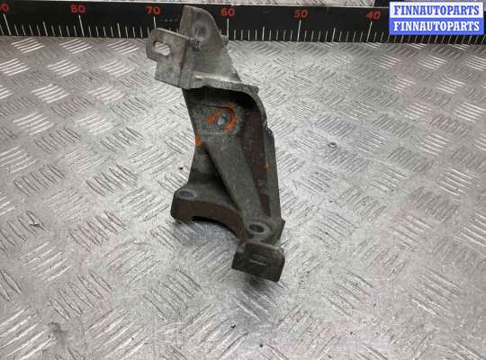купить Крепление ТНВД на Renault Megane Megane I 1995-2002