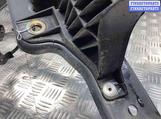 купить Передняя панель крепления облицовки (телевизор) на Opel Corsa Corsa D 2006-2010