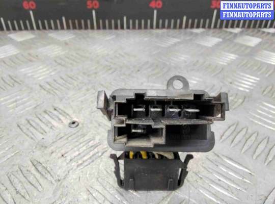 Резистор (сопротивление) отопителя на Volkswagen Caddy II (9K)