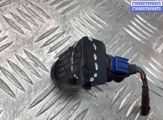 Датчик парктроника на Mercedes-Benz C (W203)