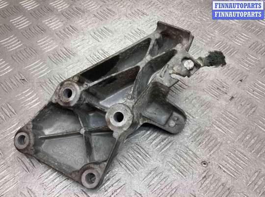 купить Кронштейн двигателя на BMW 1-Series 1-Series (E81/82/87/88) 2007-2013 рестайлинг