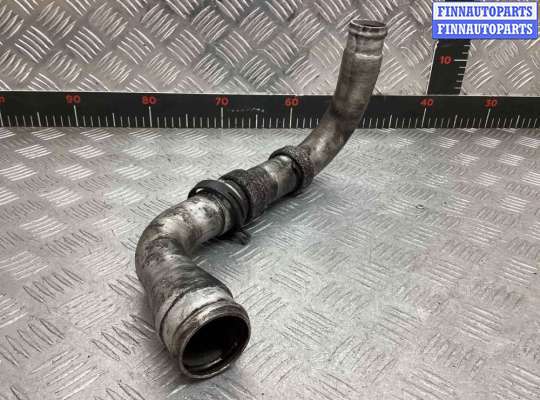 купить Патрубок интеркулера на Volkswagen Passat Passat B4 (3A) 1993-1997