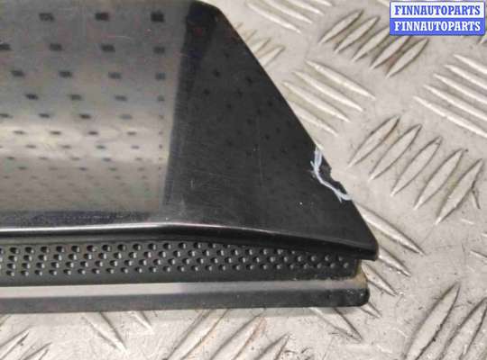 купить Накладка двери (крышки) багажника на Renault Scenic Scenic II (JM) 2003-2006