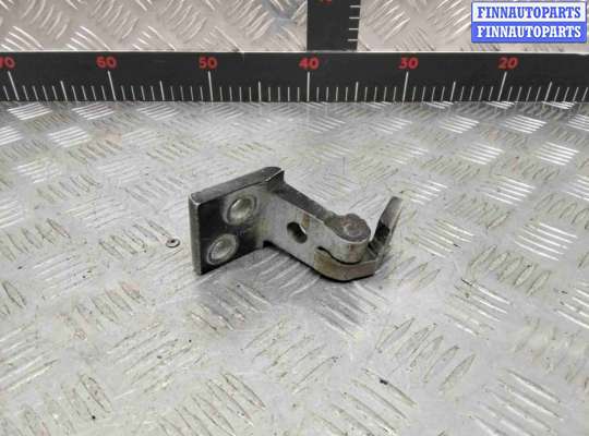 купить Петля двери передней правой на Volkswagen Polo Polo III (6N/6K) 1994-2002