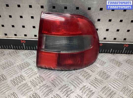 Фонарь задний правый VL494700 на Volvo V40 V40 I (VW) 1995-2000