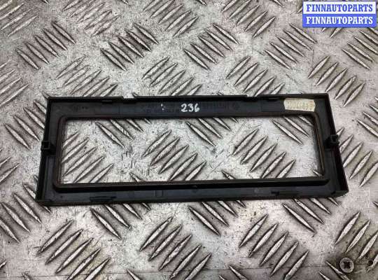 купить Накладка декоративная центральной консоли на Volkswagen Passat Passat B5+ (3B) 2000-2005 рестайлинг