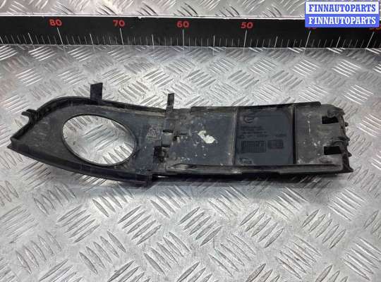 купить Рамка фары противотуманной правой на Audi A6 A6 C5 (4B) 2001-2004 рестайлинг