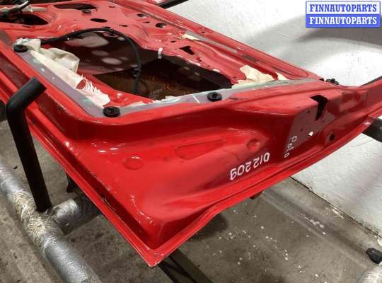 купить Молдинг стекла двери передней правой внутренний на Volkswagen Polo Polo III (6N/6K) 1994-2002