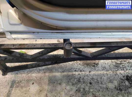 купить Дверь задняя правая на Opel Zafira Zafira B 2005-2008