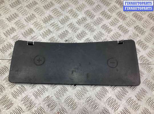 Купить Крышка аккумулятора на Audi A6 A6 C5 (4B) 2001-2004 рестайлинг Крышка аккумулятора AU1651152 на Audi A6 A6 C5 (4B) 2001-2004 рестайлинг