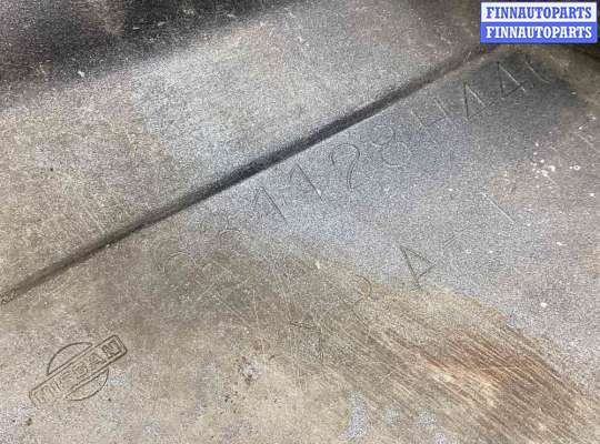 купить Крыло переднее правое на Nissan X-Trail X-trail (T30) 2004-2007 рестайлинг