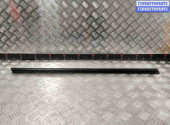 купить Молдинг стекла двери передней левой внутренний на Volkswagen Passat Passat B6 (3C) 2005-2010