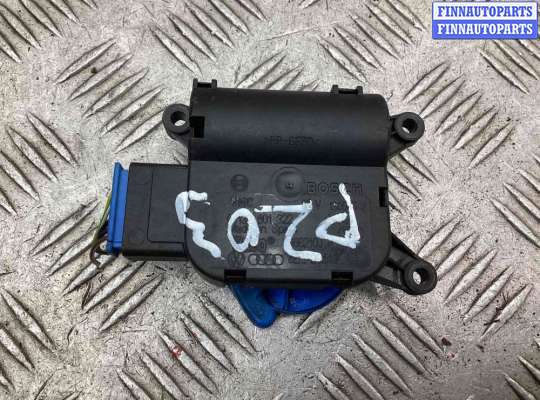 купить Моторчик заслонки печки на Audi A4 A4 B7 (8EC, 8ED) 2004-2008