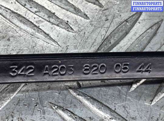 купить Щеткодержатель (поводок стеклоочистителя, дворник) на Mercedes C C (W203) 2000-2004