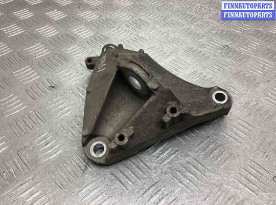 Кронштейн КПП AU1735387 на Audi A6 A6 C5 (4B) 2001-2004 рестайлинг