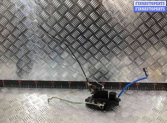 Замок боковой двери на Kia Carnival I (UP, GQ)