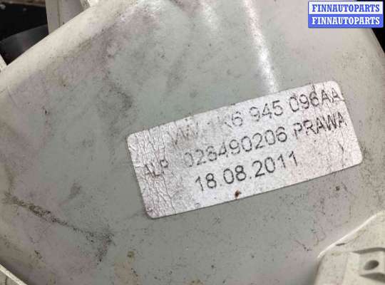 купить Фонарь задний правый на Volkswagen Golf Golf V (1K) 2004-2009