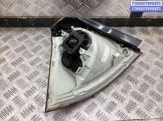 купить Фонарь задний правый на Volkswagen Golf Golf V (1K) 2004-2009