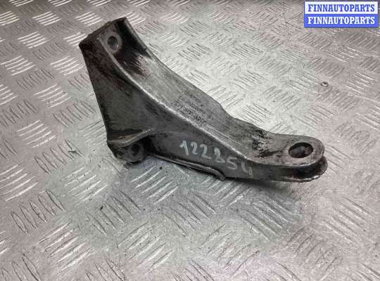 Купить Кронштейн КПП на Audi 100 100 C3 1982-1991 Кронштейн КПП AU1735016 на Audi 100 100 C3 1982-1991