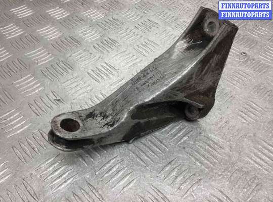 купить Кронштейн КПП на Audi 100 100 C3 1982-1991