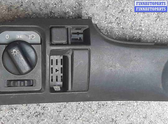 Переключатель света OP1359977 на Opel Astra F 1991-1998