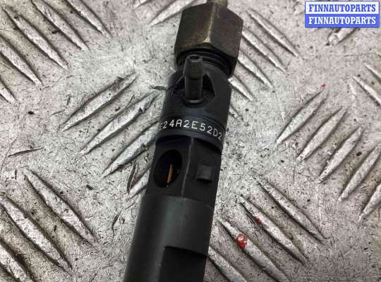 Форсунка топливная на Renault Clio III