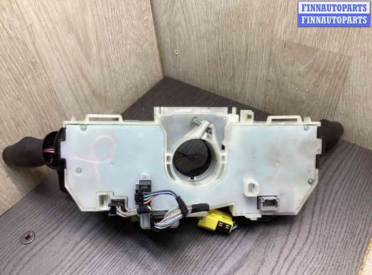 купить Переключатель подрулевой (стрекоза) на Renault Megane Megane III 2009-2016