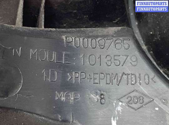 купить Рамка фары противотуманной правой на Renault Scenic Scenic II (JM) 2006-2009 рестайлинг