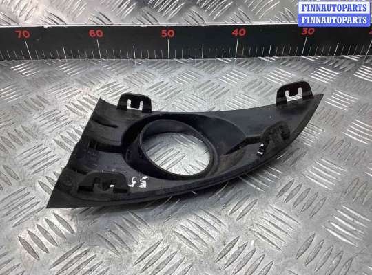 купить Рамка фары противотуманной правой на Renault Scenic Scenic II (JM) 2006-2009 рестайлинг