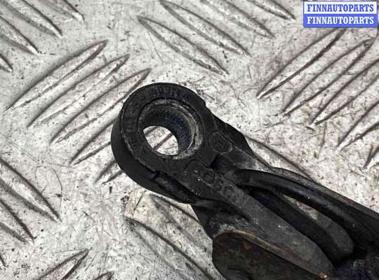 купить Щеткодержатель задний на Volvo V40 V40 I (VW) 1995-2000